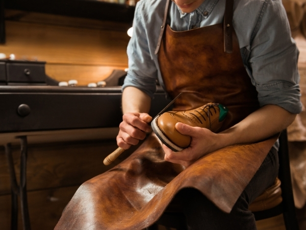 Premium Handcrafted Footwear Factory in León, Guanajuato | Saturno Heritage